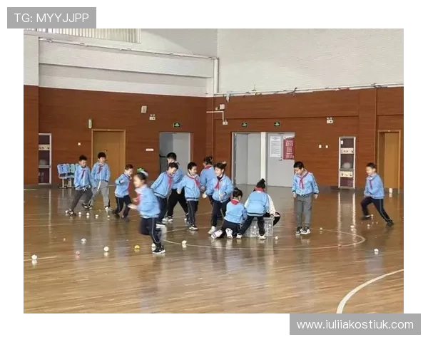 二年级体育游戏100例：适合课堂和课外的多样化运动游戏方案